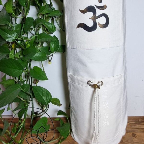 کاور مت جیب دار طرح یوگینی لوتوس