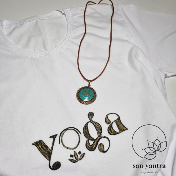 تیشرت طرح Yoga
