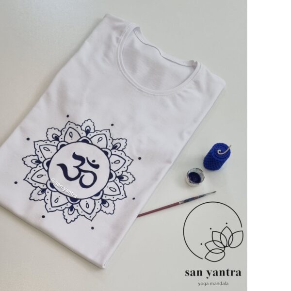 تیشرت طرح Om_mandala